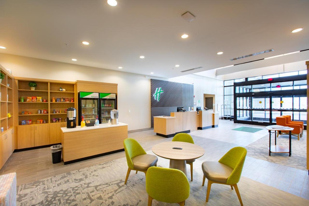 Holiday Inn - Kansas City - Northeast By Ihg Kültér fotó
